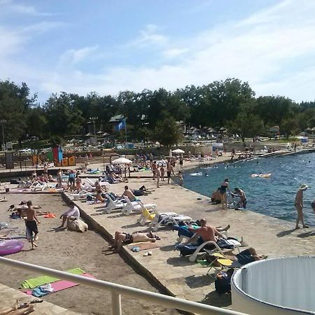 Apartment Jozefina Porec Bagian luar foto