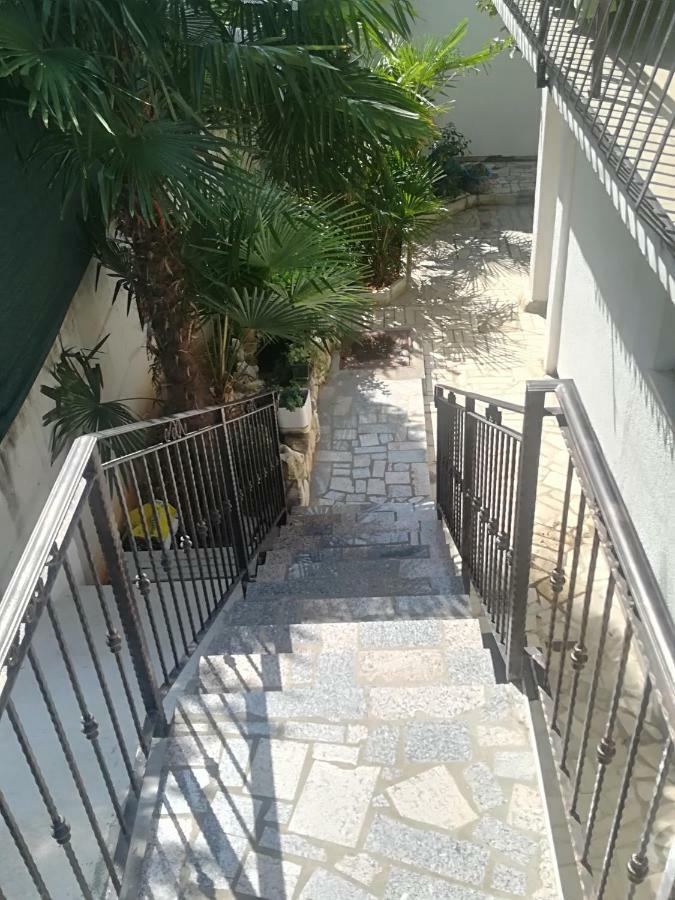 Apartment Jozefina Porec Bagian luar foto
